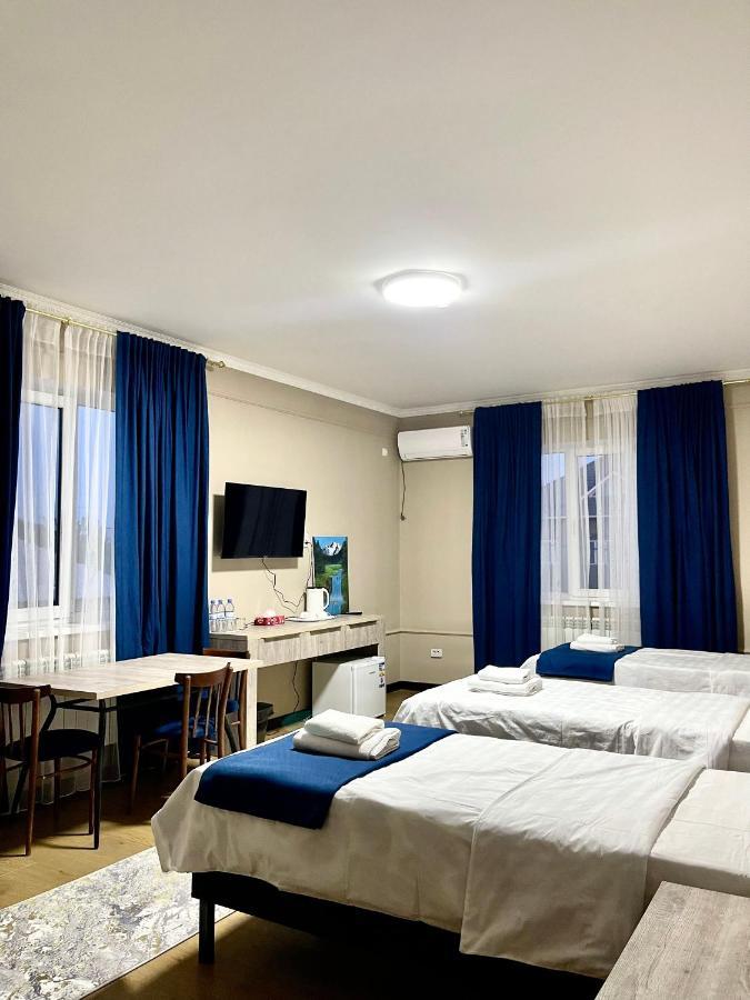 Green Town Hotel Šymkent Exteriér fotografie